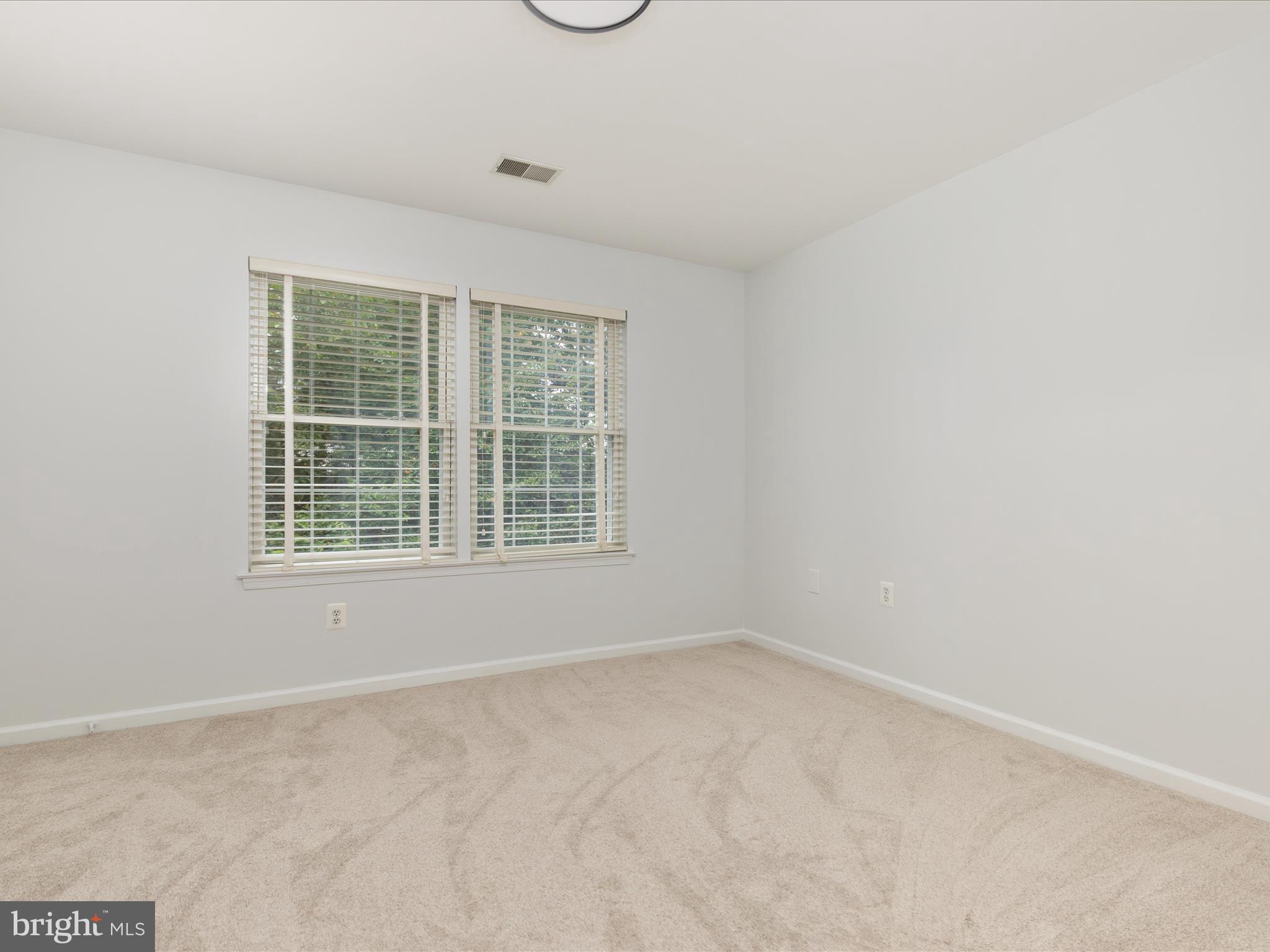 WOODLEA MANOR - Residential