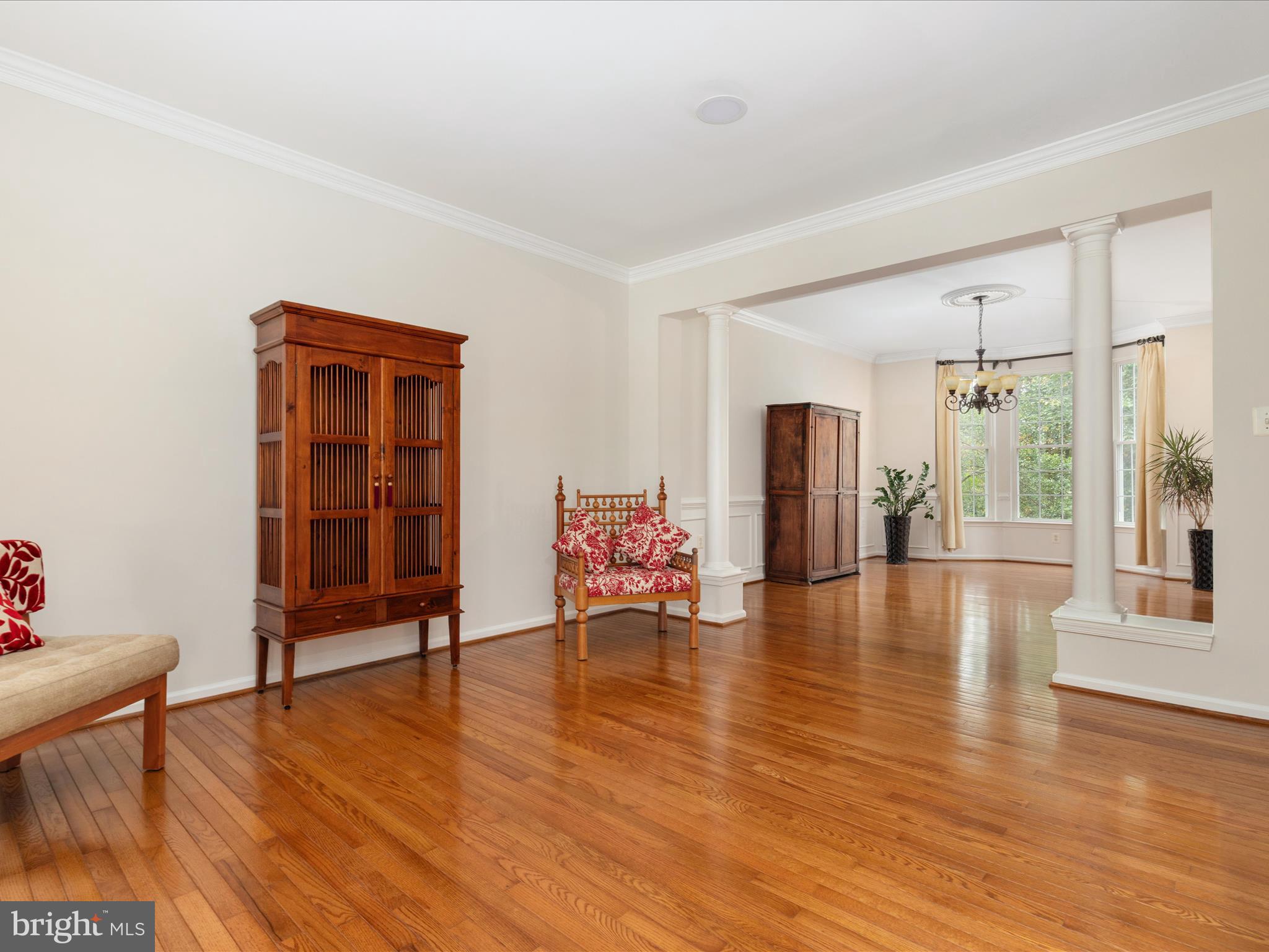 WOODLEA MANOR - Residential