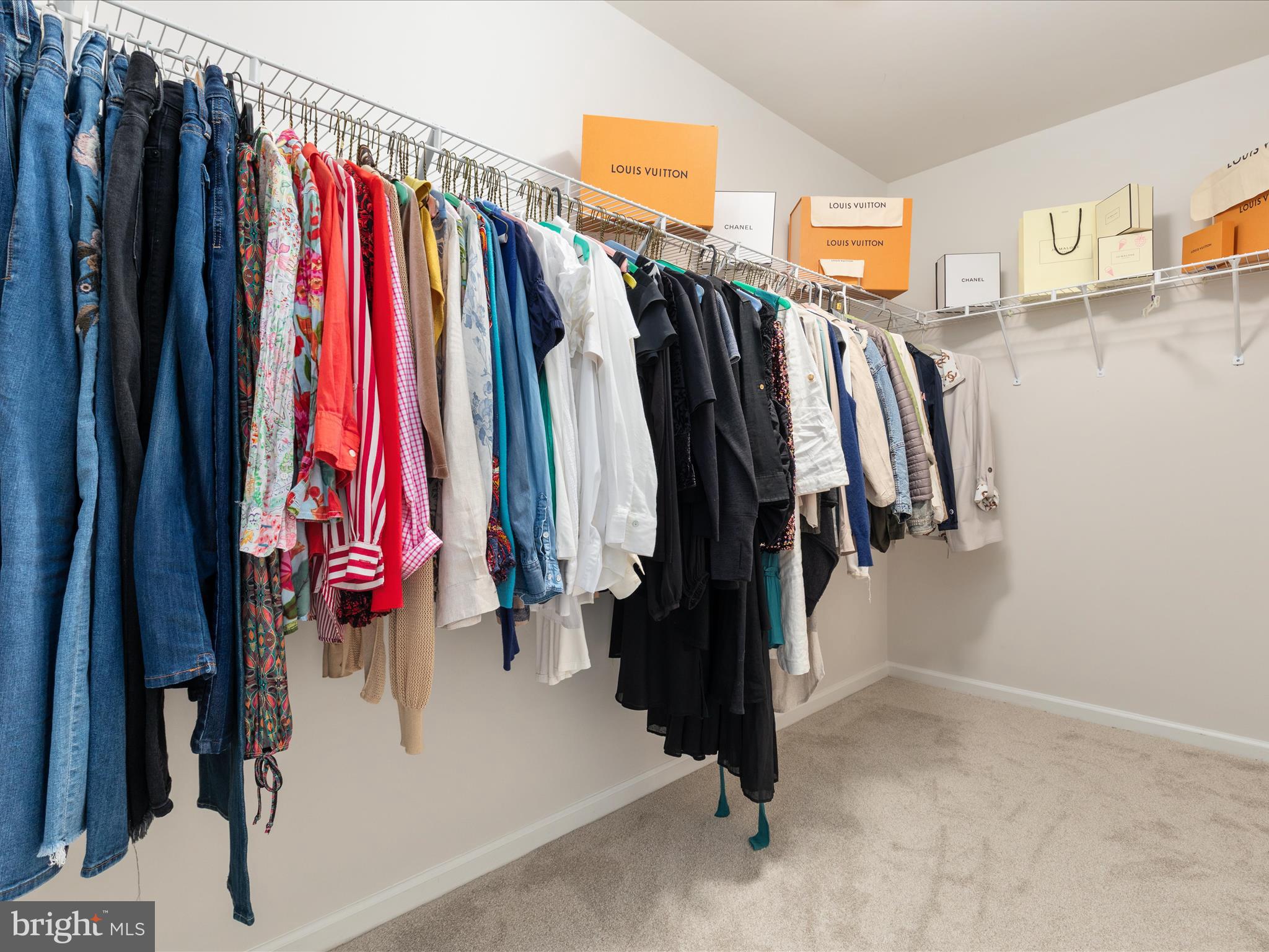 WOODLEA MANOR - Residential