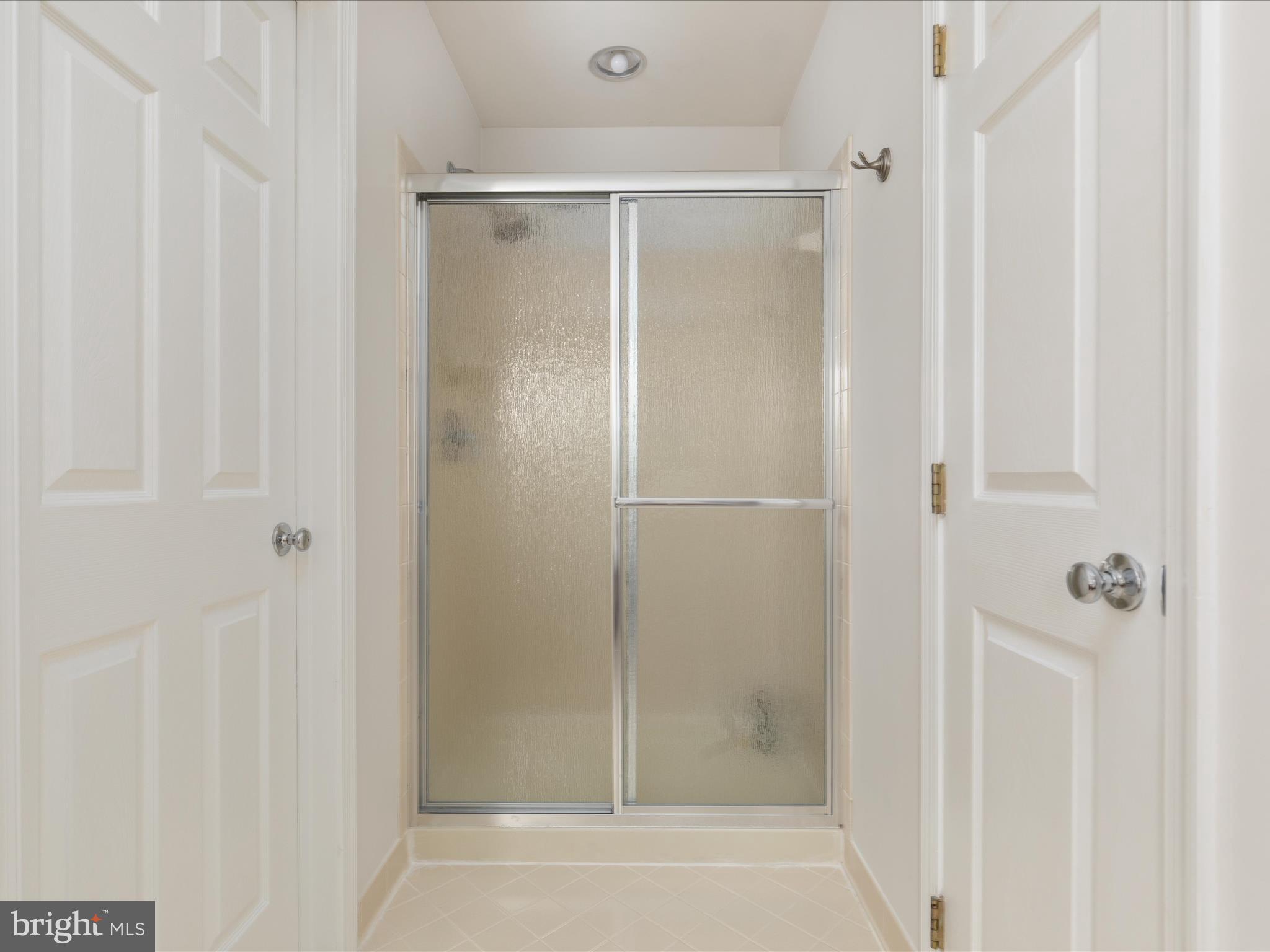 WOODLEA MANOR - Residential