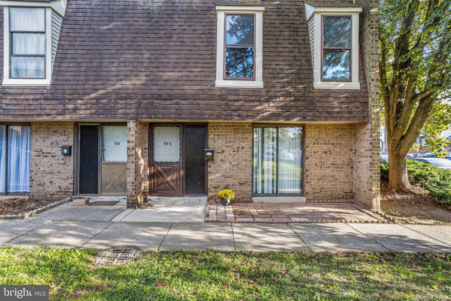 WOW…. This is the one you have been waiting for!! Welcome to simple living in the highly desirable Wooden Keys condominiums featuring this stunning move-in ready condo featuring two levels, 3 bedrooms, 2.5 bathrooms & 1,326 square feet! Updated & Upgraded featuring a beautiful kitchen & updated bathrooms. Location is key! Great location for commuters close to Route 95, 1, PA Turnpike, supermarket, Philadelphia mall, Parx Casino, restaurant and SEPTA transportation. Please note - Special assessment of $125 a month until September, 2025. The association is not FHA-approved. According to the Association Rules, the unit can be rented out after 1st year of owner occupancy. Only 1 dog or 1 cat, and no enclosures are allowed. So much to offer & will not last! Call to schedule a private showing today!