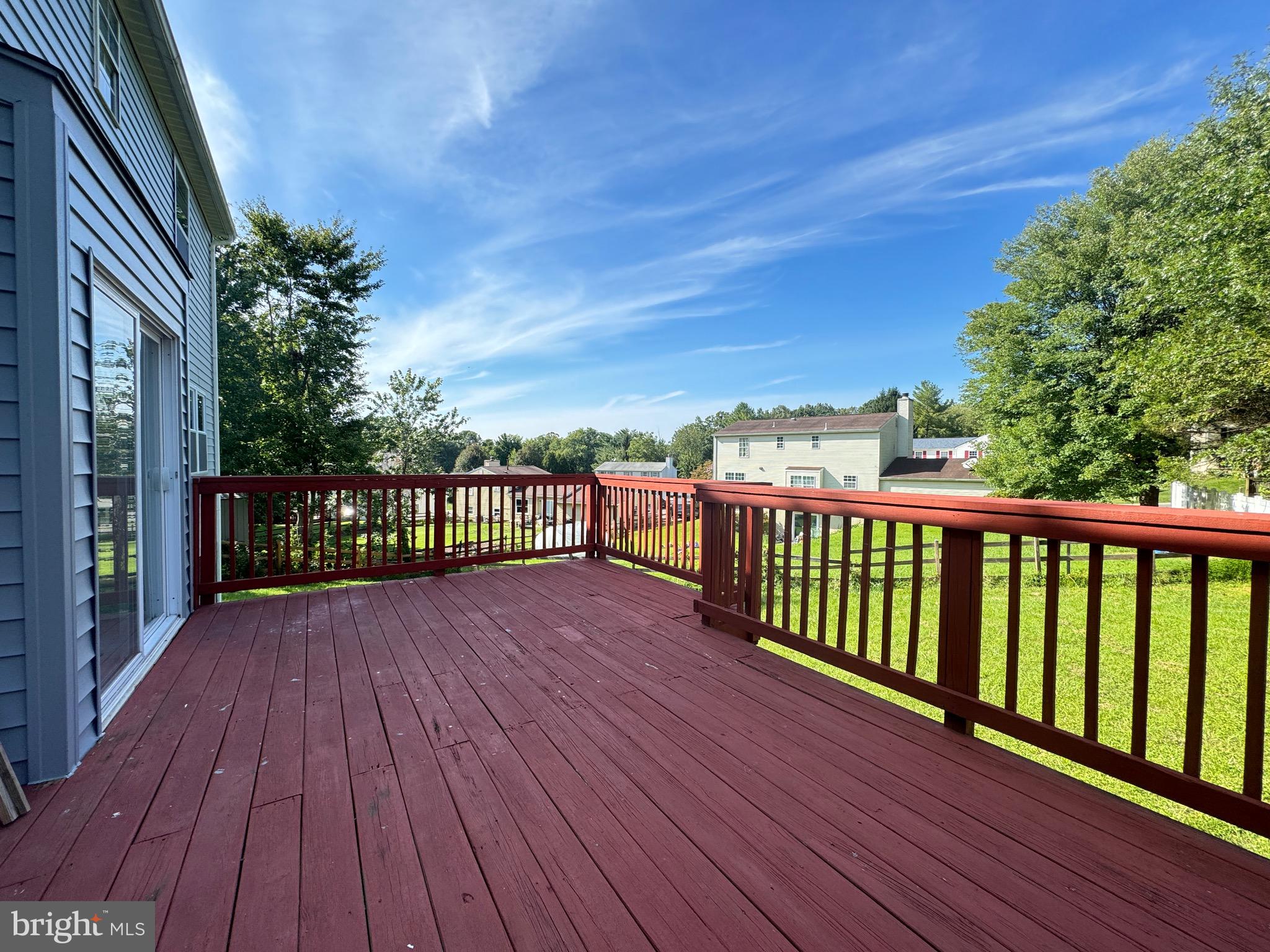 HUNTING WOODS - Residential