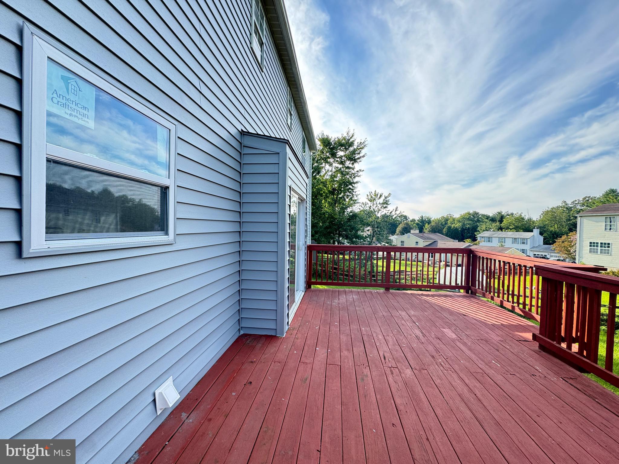 HUNTING WOODS - Residential