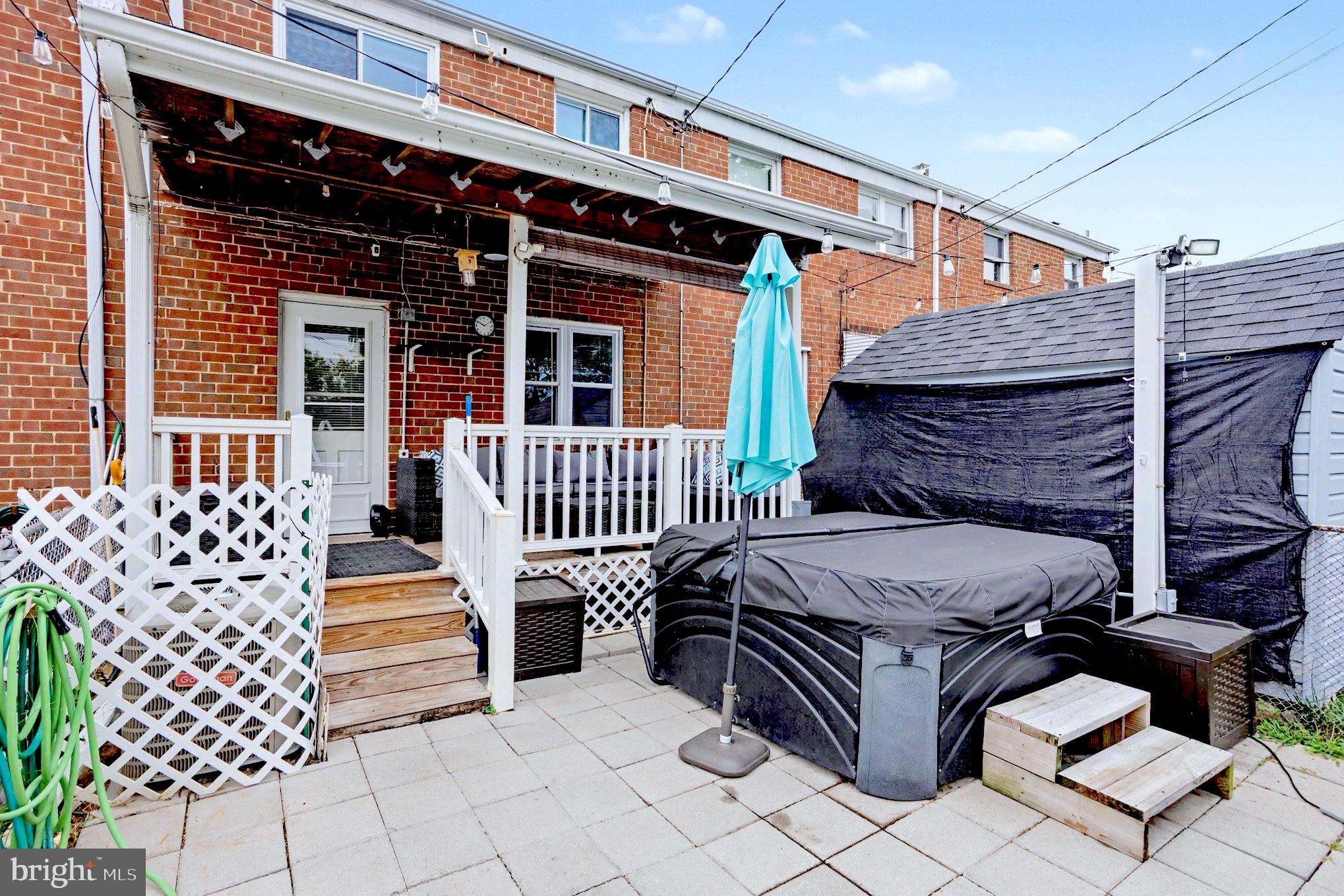 7721 CHARLESMONT