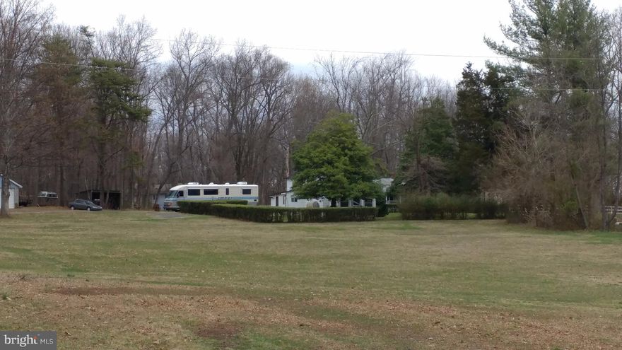 Come and build your DREAM HOME!  Gorgeous 3.9 acres of land in beautiful Aldie. Currently has a small home and garage on property with working well, septic, electric, and oil heating.