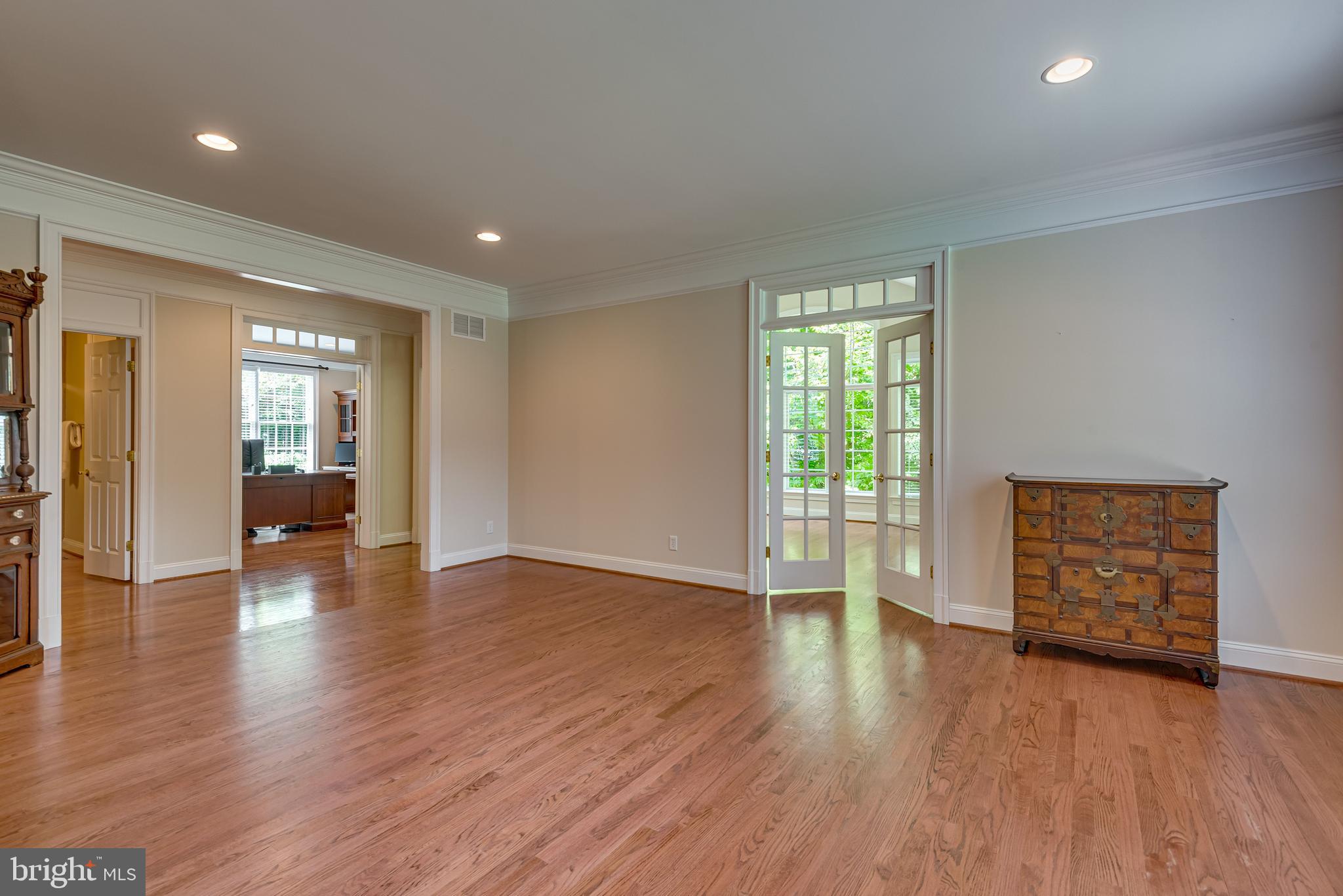 SPRING FIELDS - Residential