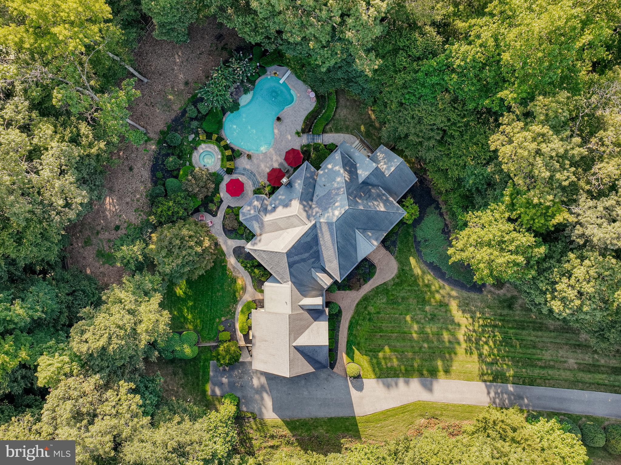 SPRING FIELDS - Residential