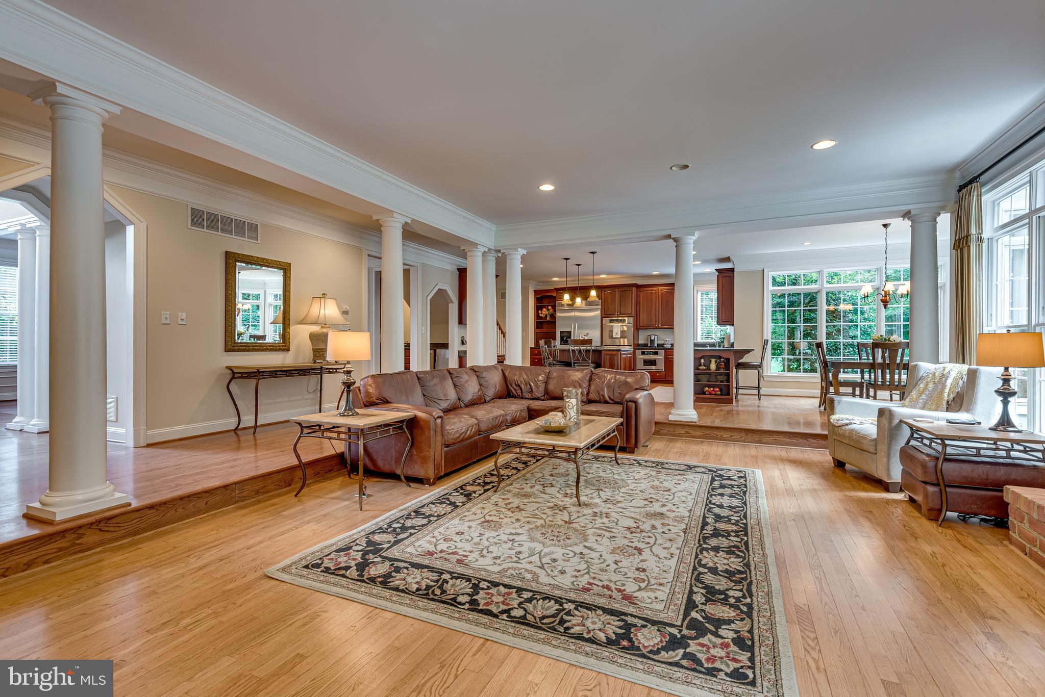 SPRING FIELDS - Residential