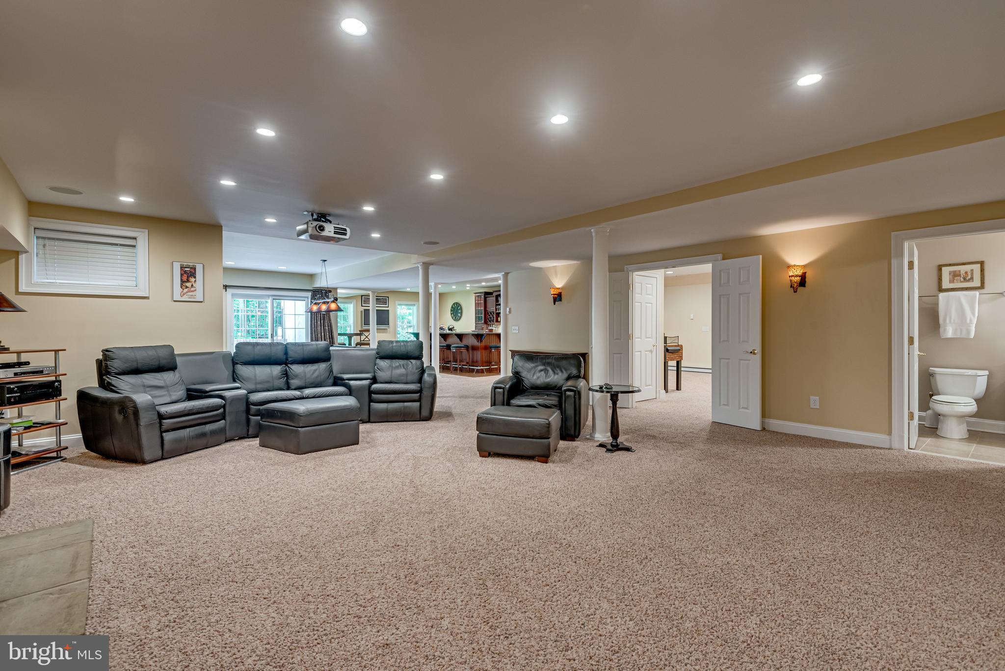 SPRING FIELDS - Residential