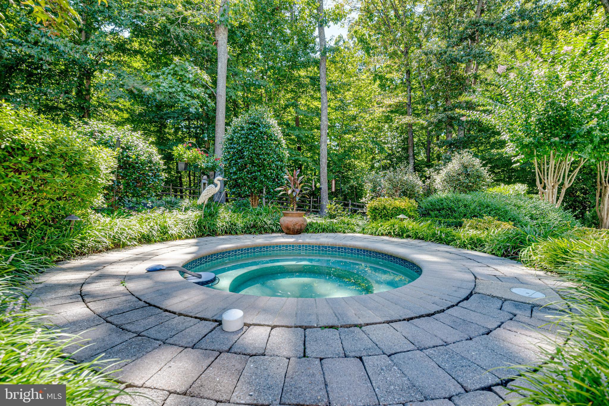 SPRING FIELDS - Residential