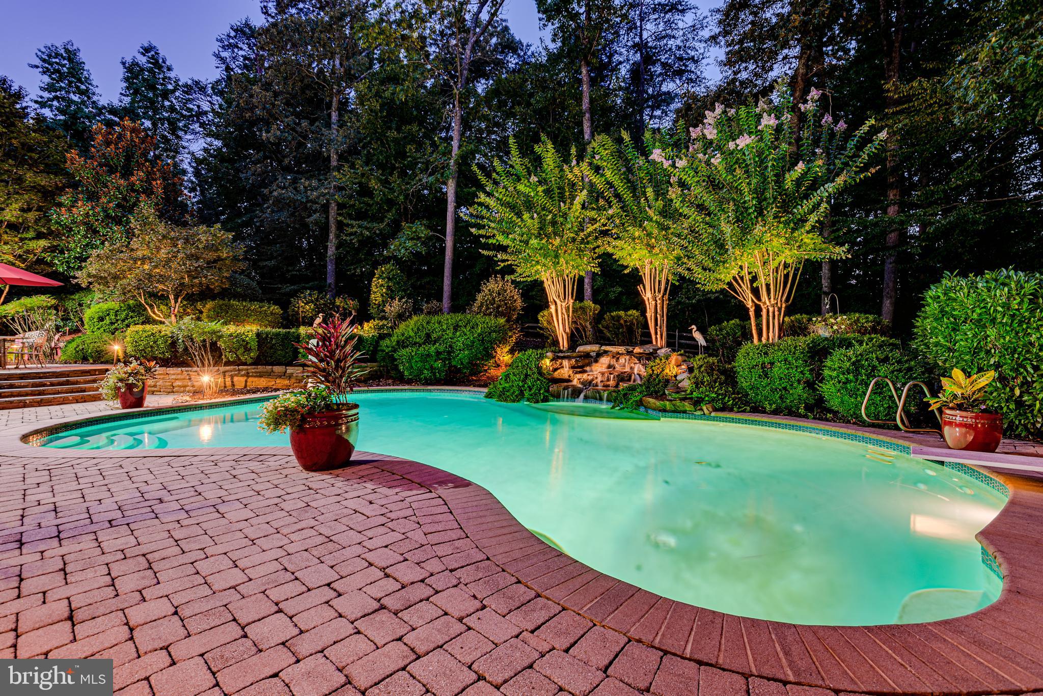 SPRING FIELDS - Residential