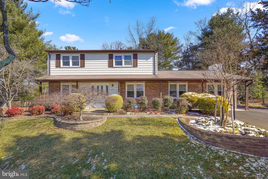 REDUCED BY $35,000! OPEN SATURDAY 3/5 FROM 1-3PM AND SUNDAY 3/6 FROM 2-4PM!!! Amazing colonial in beautiful Sherwood Forest Manor!!  This home is the gem of the neighborhood and features one of the largest  and most private lots in town!  It's simply breathtaking!!!  The sunroom and patio area make the indoor and outdoor space the best!  And, the home is at the end of a quiet cul-de-sac !  The house could use a little updating, but that is reflected in the price.  The owner converted one of the bedrooms upstairs into a closet area to make the owner's suite larger, but this could be converted back.  The sunroom addition was added in 2004 and has its own heat and AC!  The roof is a 25 year shingle and put on in 2007. The home also features a family room addition that was added in 1986. The AC unit was installed in 2020 and the water heater is a few years old.  This amazing home has it all and just needs you to do some cosmetic improvements to make it your own!!!