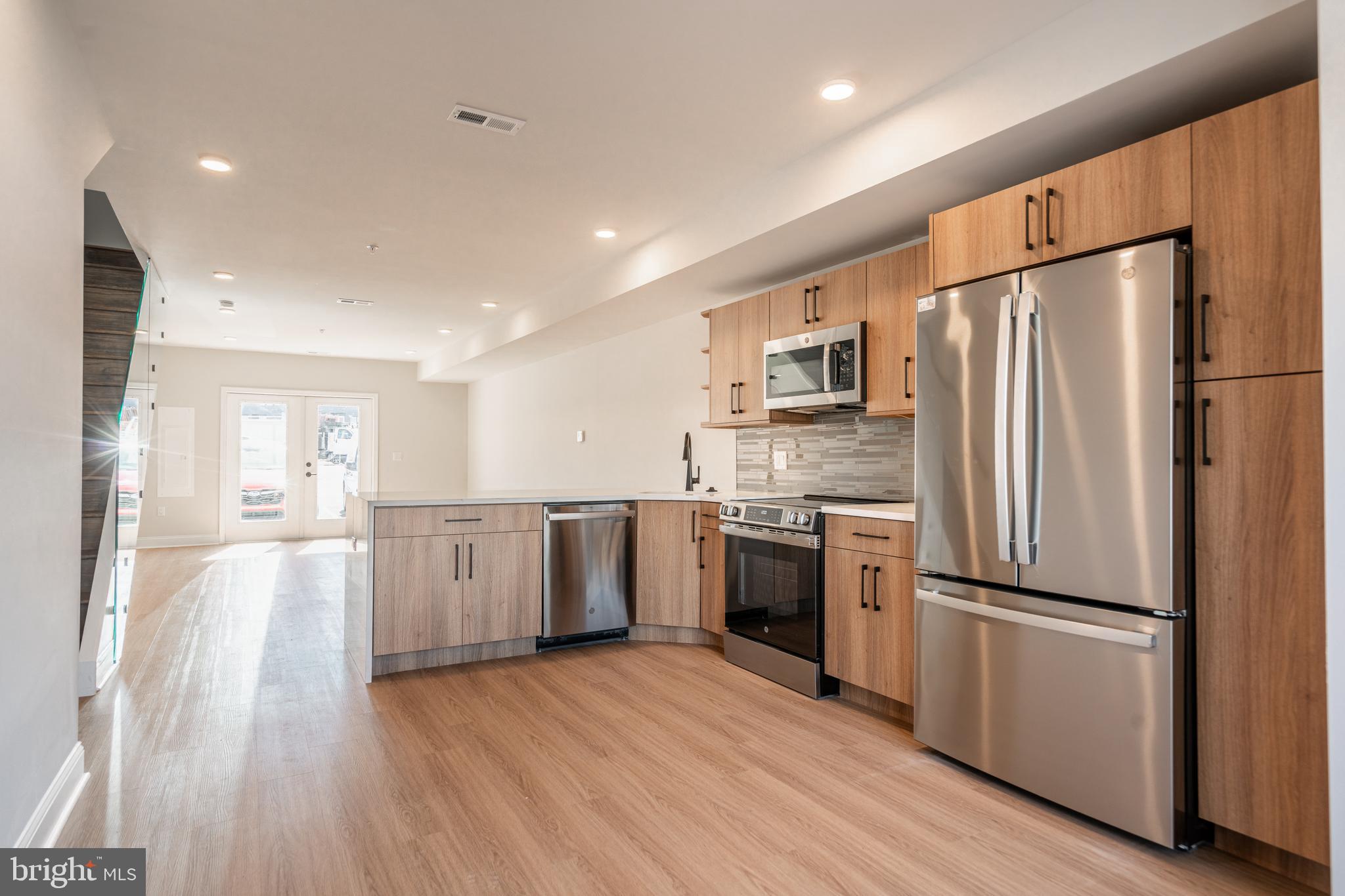 WYNNEFIELD HEIGHTS - Residential