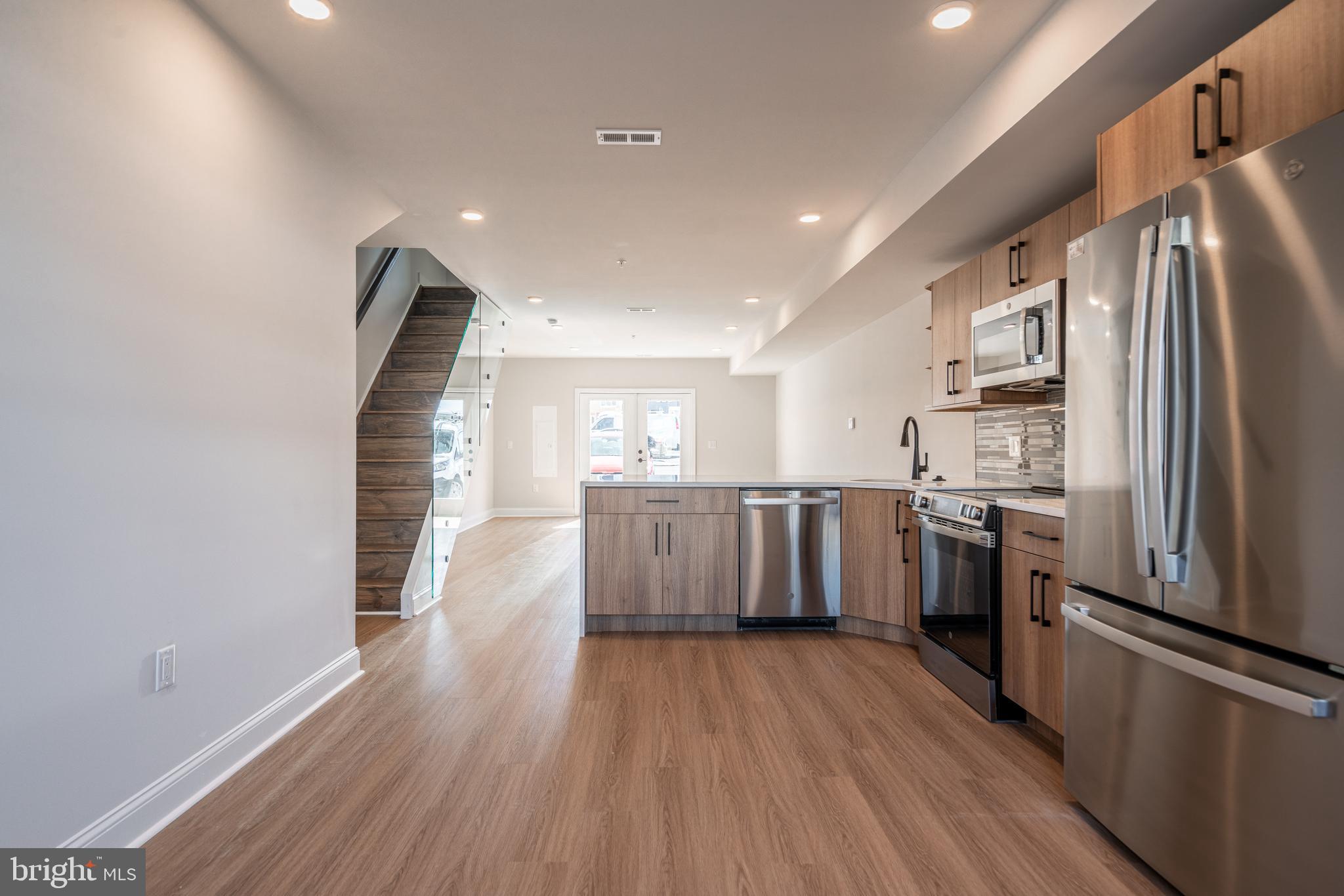 WYNNEFIELD HEIGHTS - Residential