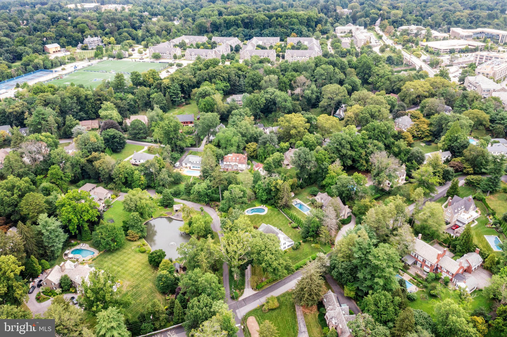 ASHWOOD MANOR - Residential