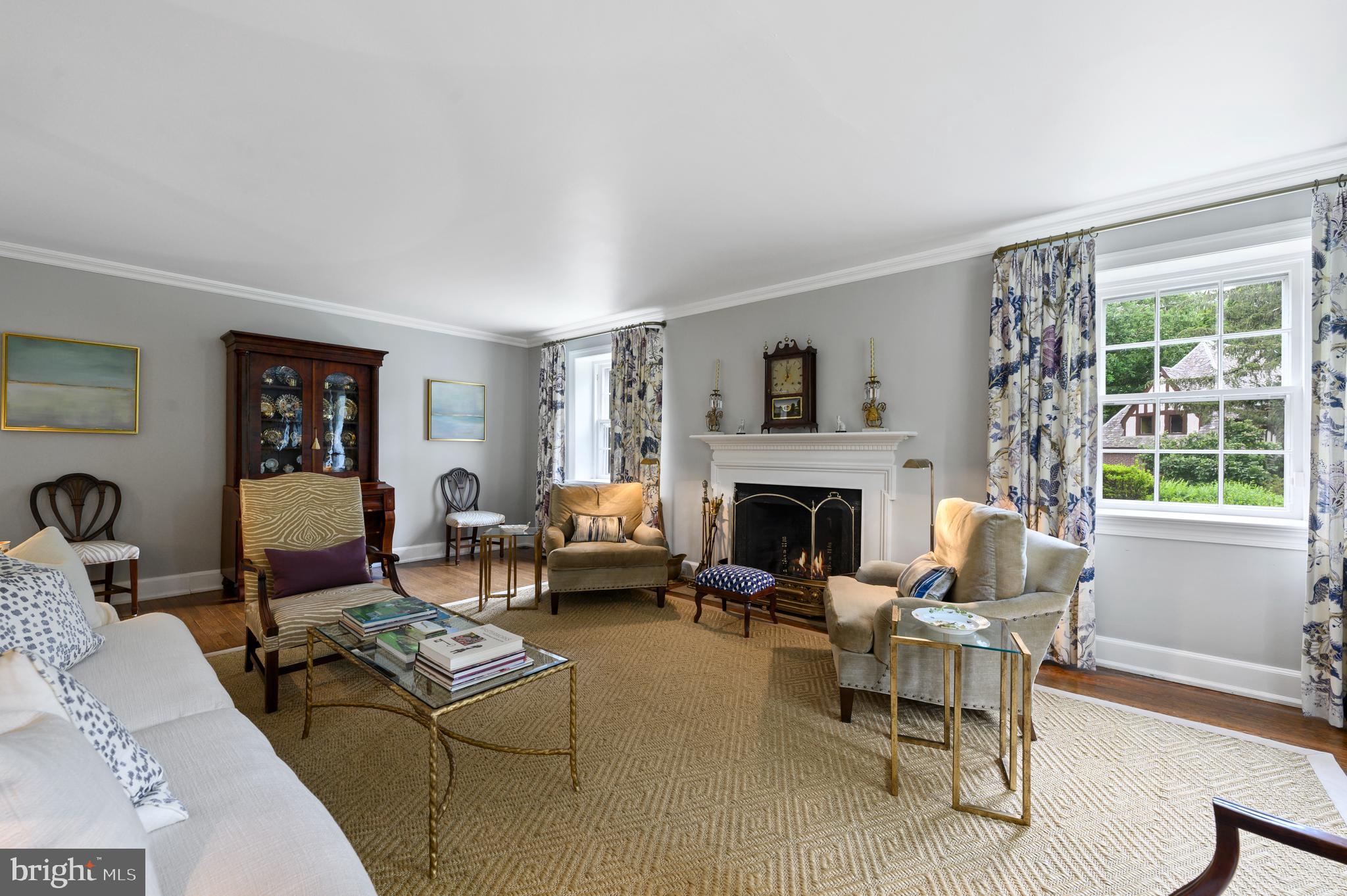 ASHWOOD MANOR - Residential