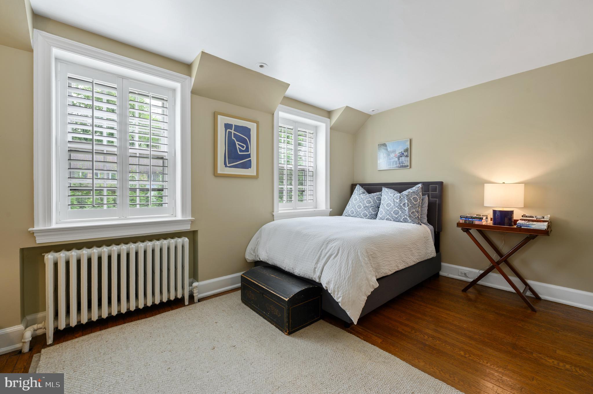 ASHWOOD MANOR - Residential