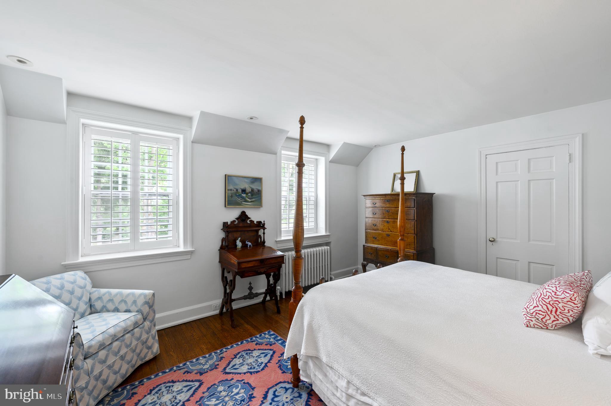 ASHWOOD MANOR - Residential