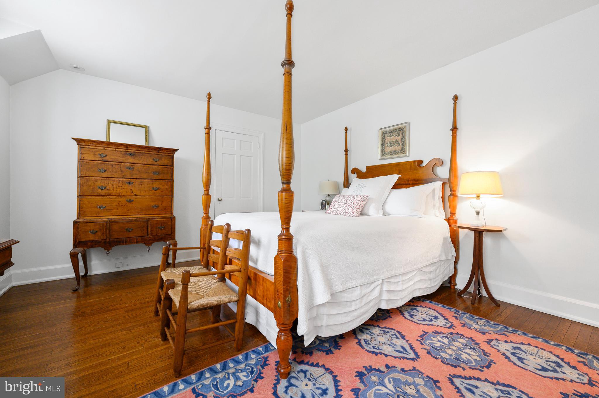 ASHWOOD MANOR - Residential