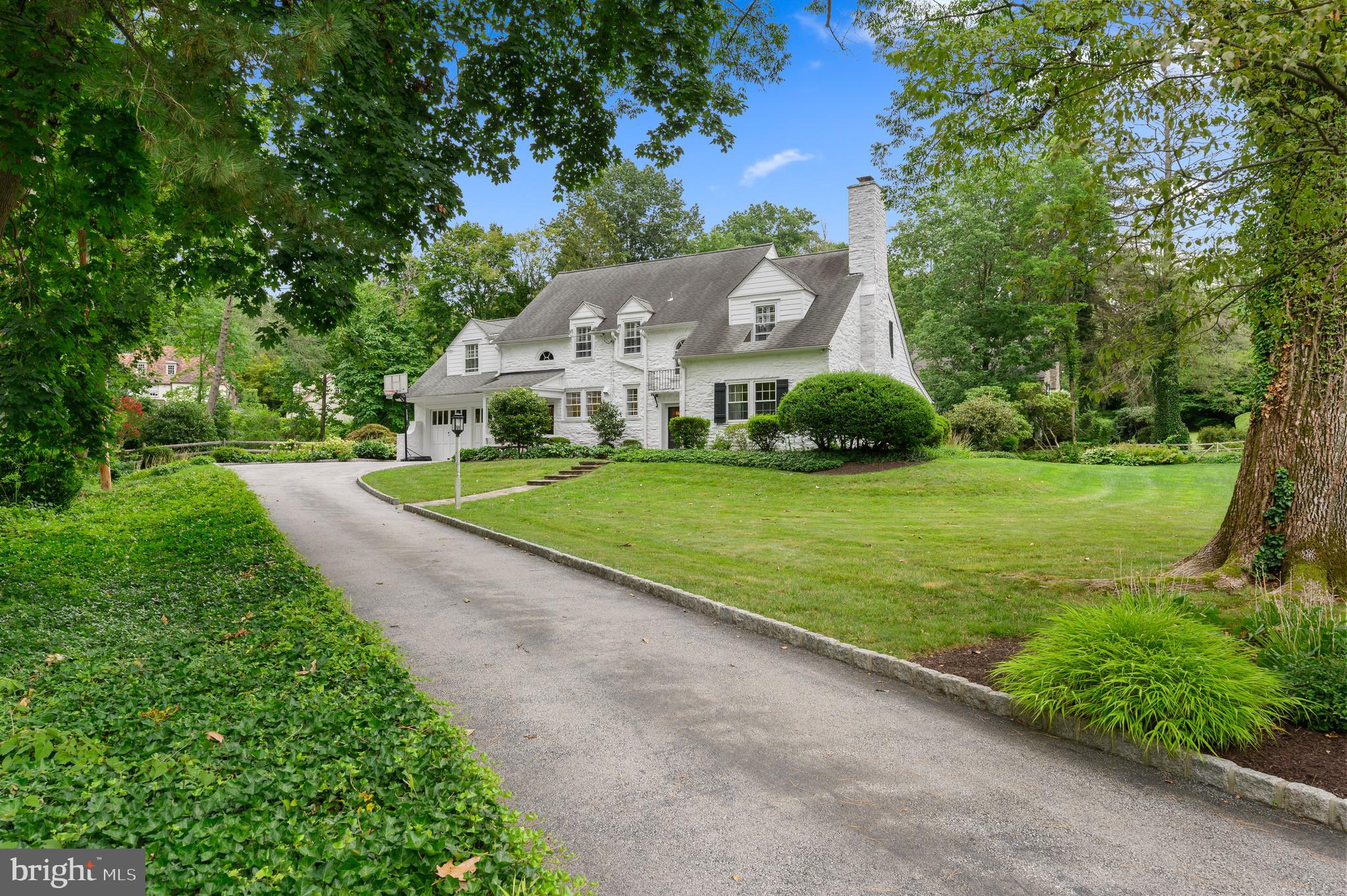 ASHWOOD MANOR - Residential