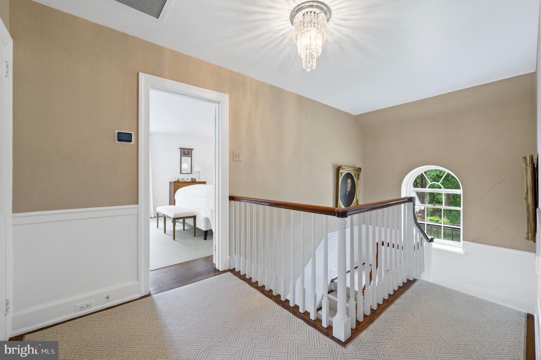 ASHWOOD MANOR - Residential