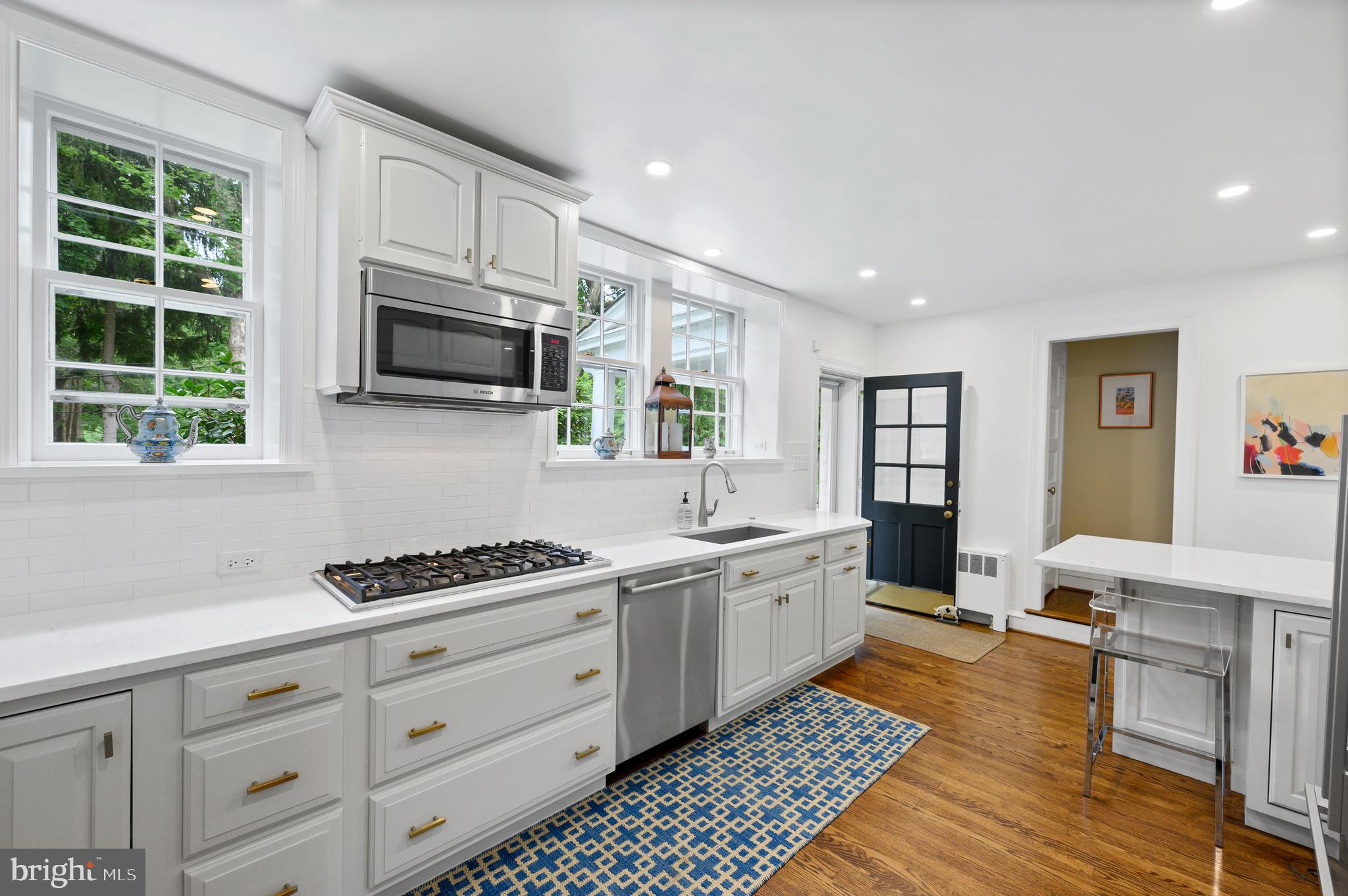 ASHWOOD MANOR - Residential