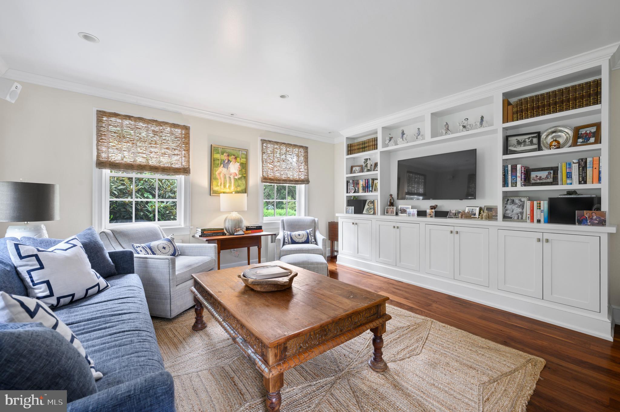 ASHWOOD MANOR - Residential