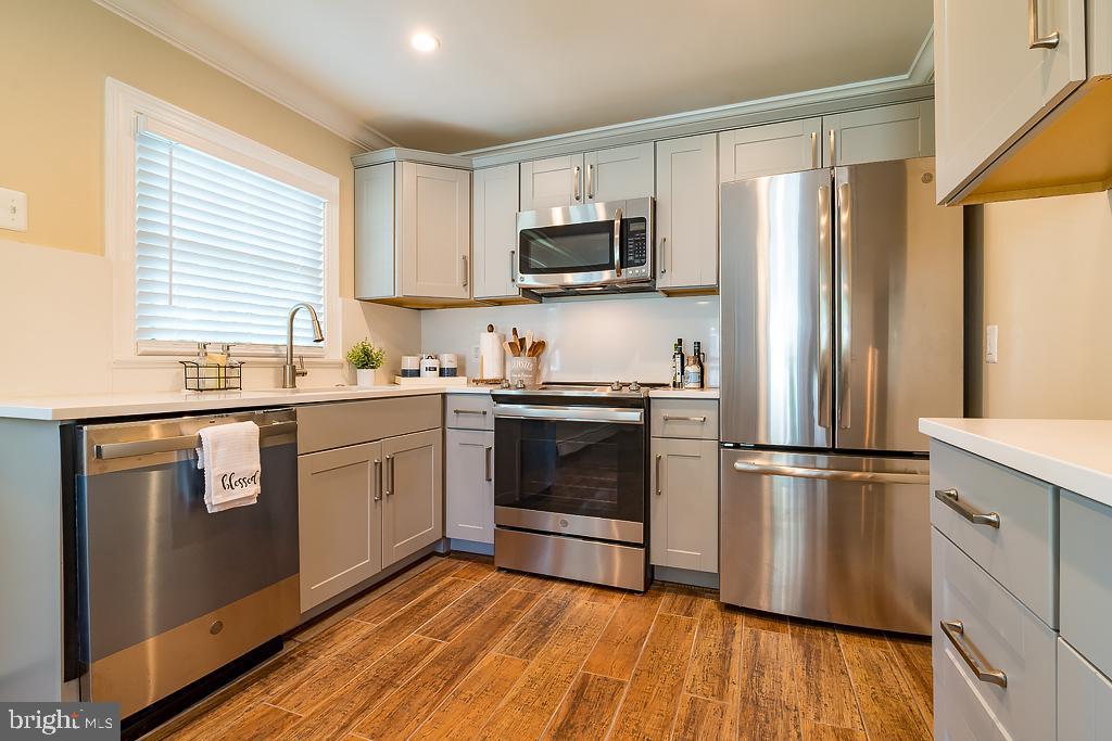 NORTH CHESAPEAKE BEACH - Residential