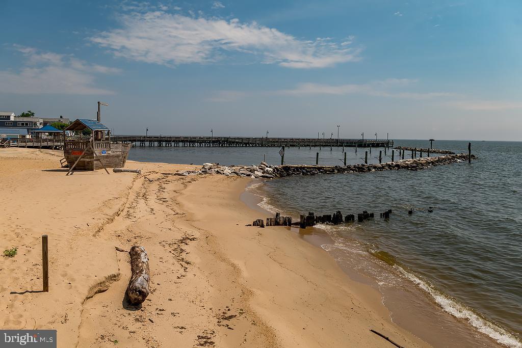 NORTH CHESAPEAKE BEACH - Residential