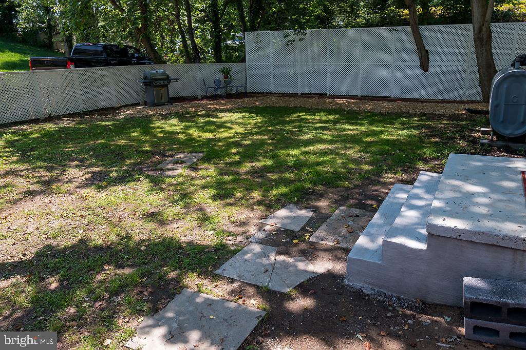 NORTH CHESAPEAKE BEACH - Residential