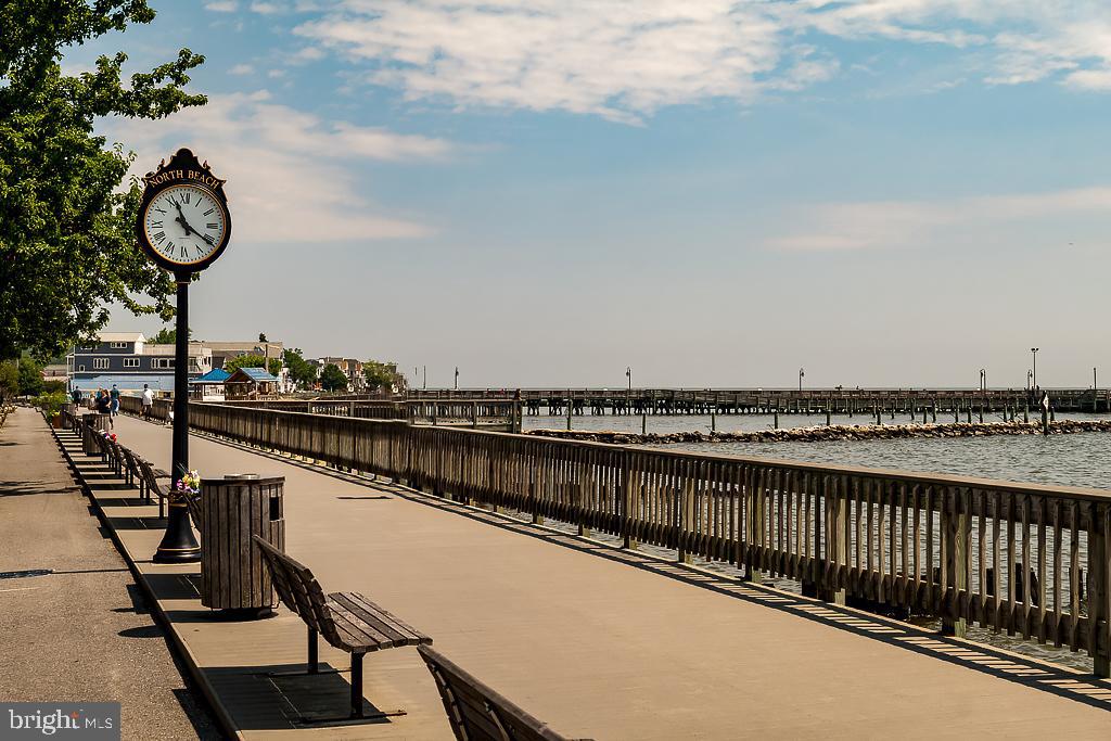 NORTH CHESAPEAKE BEACH - Residential