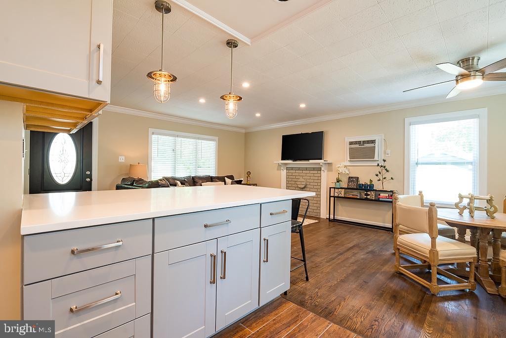 NORTH CHESAPEAKE BEACH - Residential