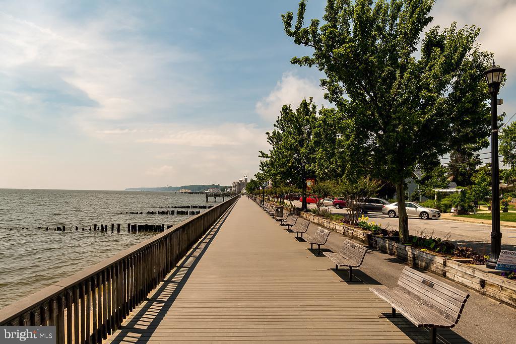 NORTH CHESAPEAKE BEACH - Residential