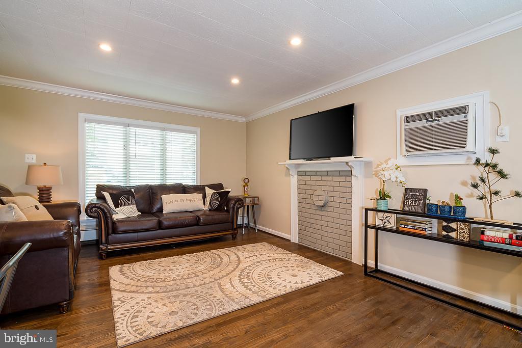 NORTH CHESAPEAKE BEACH - Residential