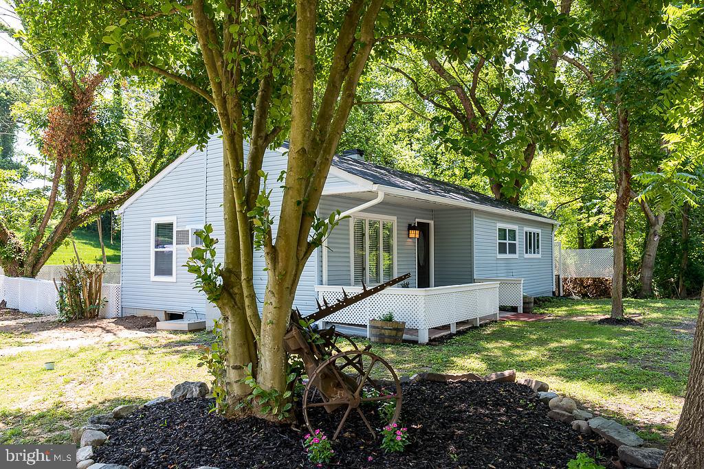 NORTH CHESAPEAKE BEACH - Residential