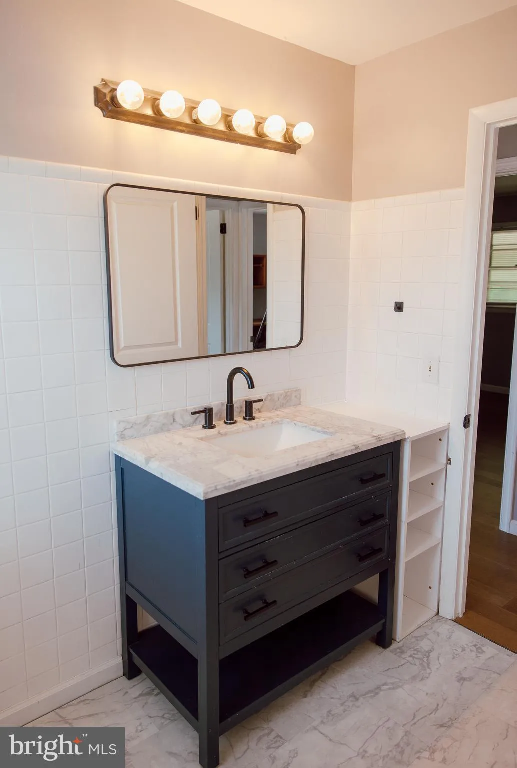 Lancaster, Pennsylvania 17601, United States, 3 Bedrooms Bedrooms, ,1 BathroomBathrooms,Residential,Coming Soon,174561