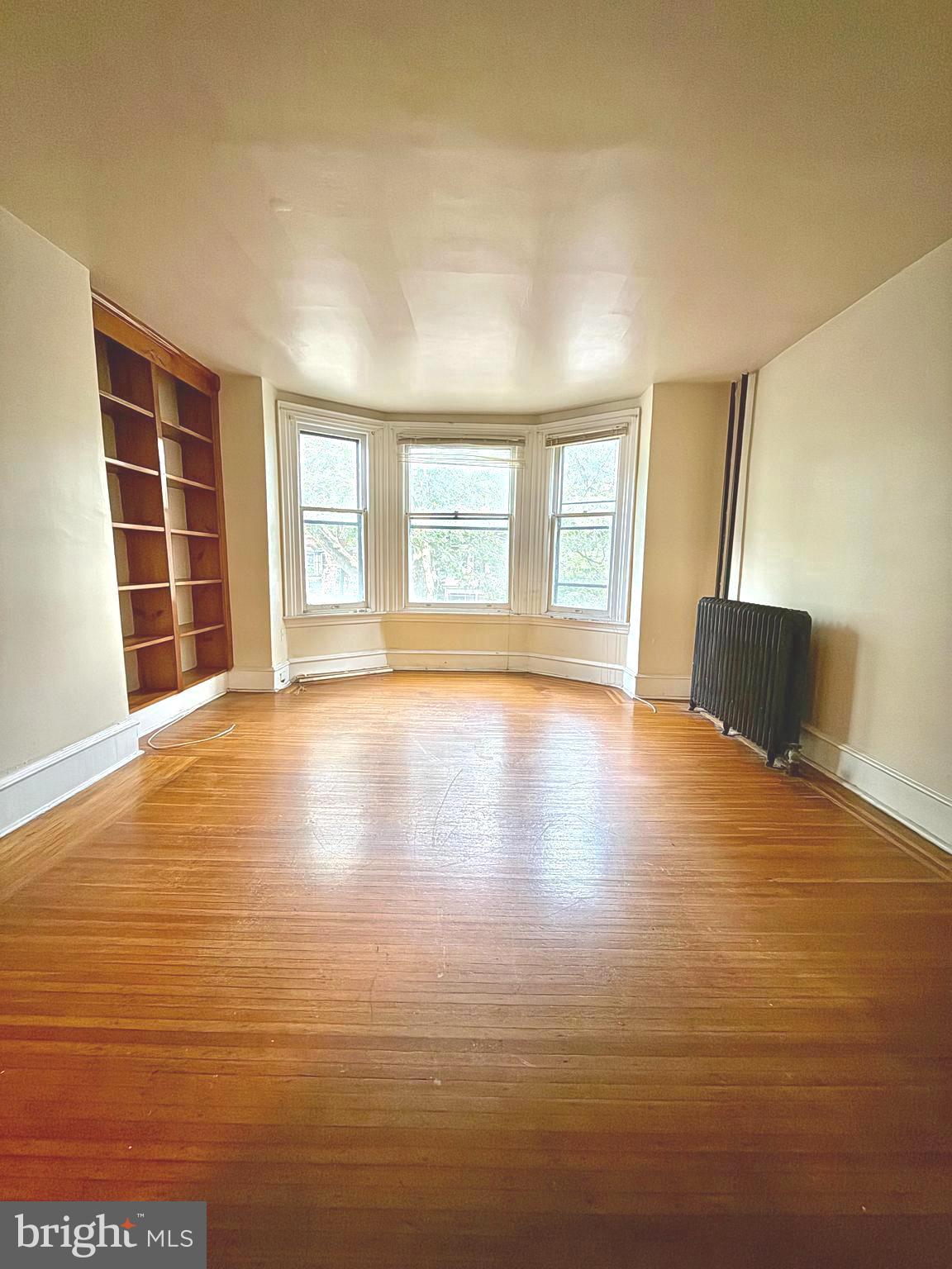 UNIVERSITY CITY - Residential Lease