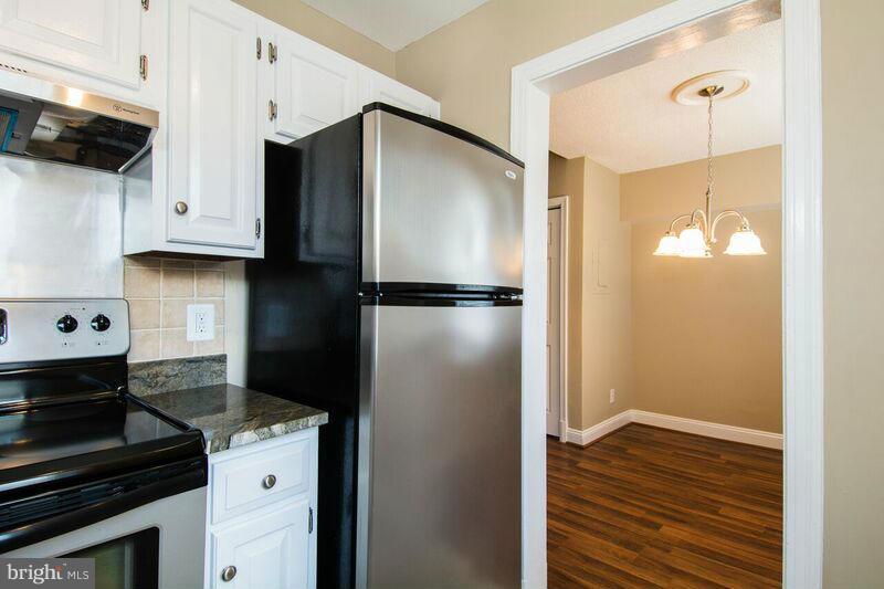 CAMBRIDGE COURTS - Residential