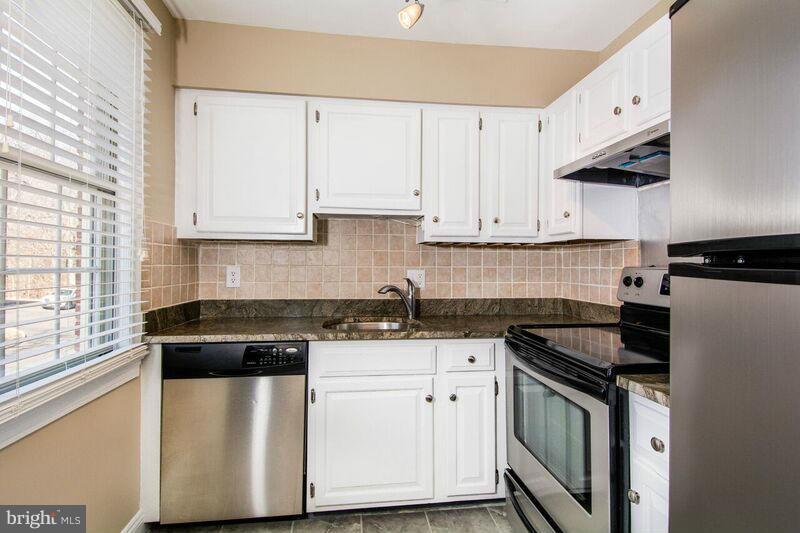 CAMBRIDGE COURTS - Residential