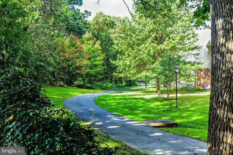 CAMBRIDGE COURTS - Residential