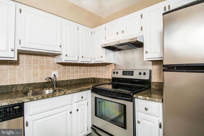 CAMBRIDGE COURTS - Residential