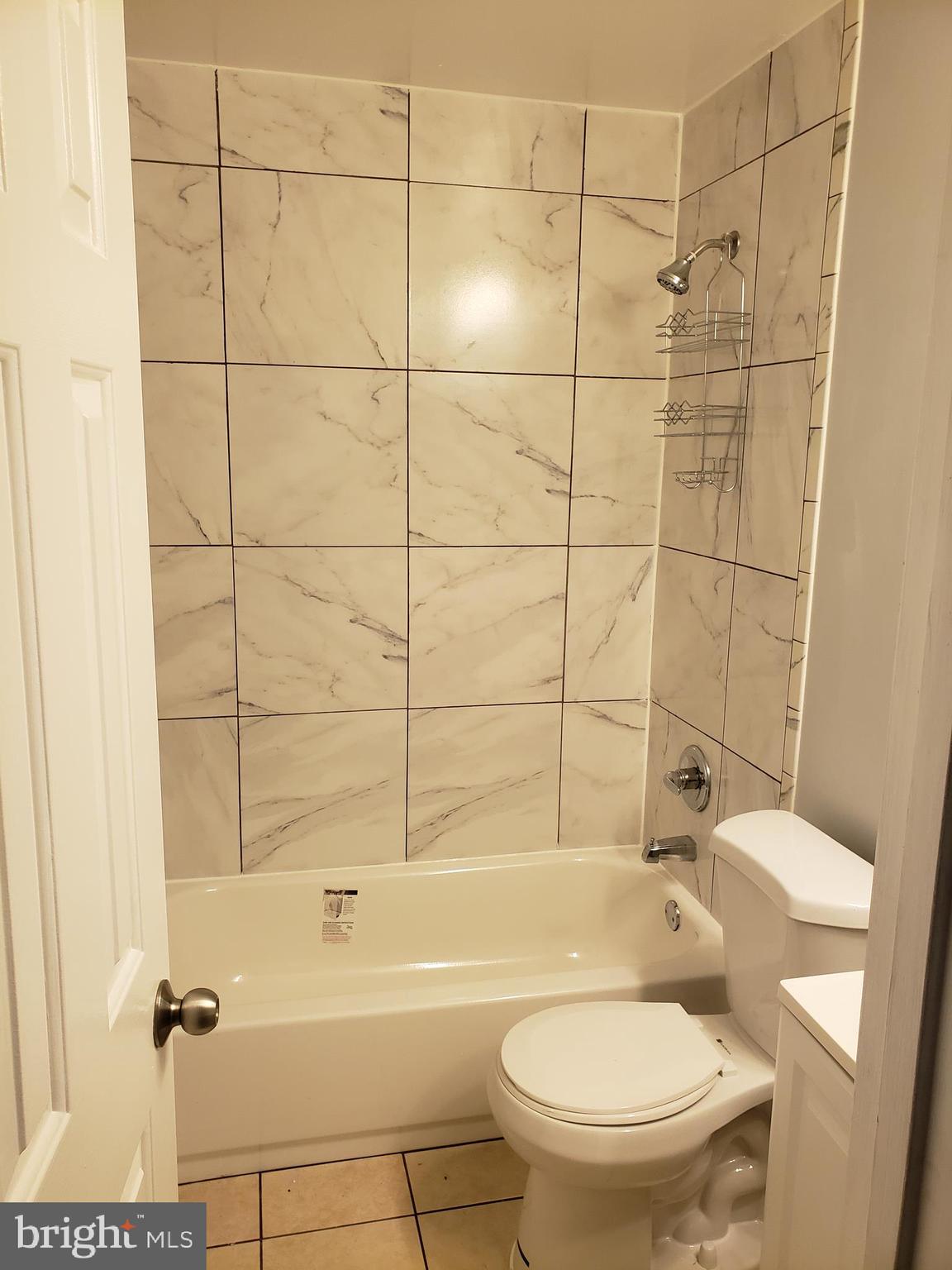 APPLEGATE CONDO - Residential