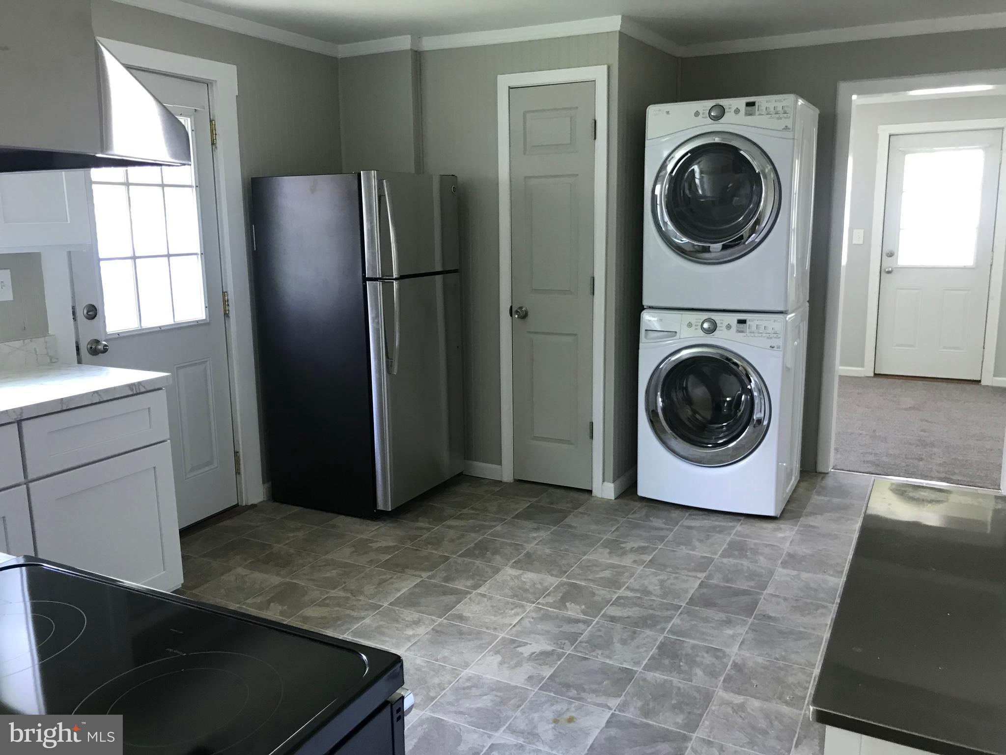 OWINGS BEACH - Residential Lease