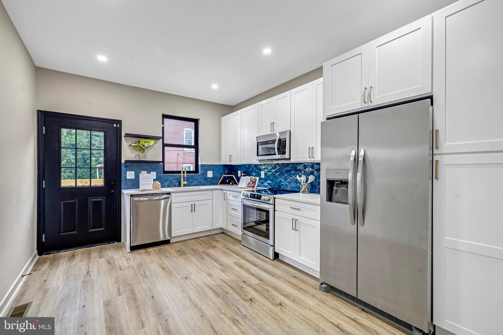 EAST BALTIMORE MIDWAY - Residential