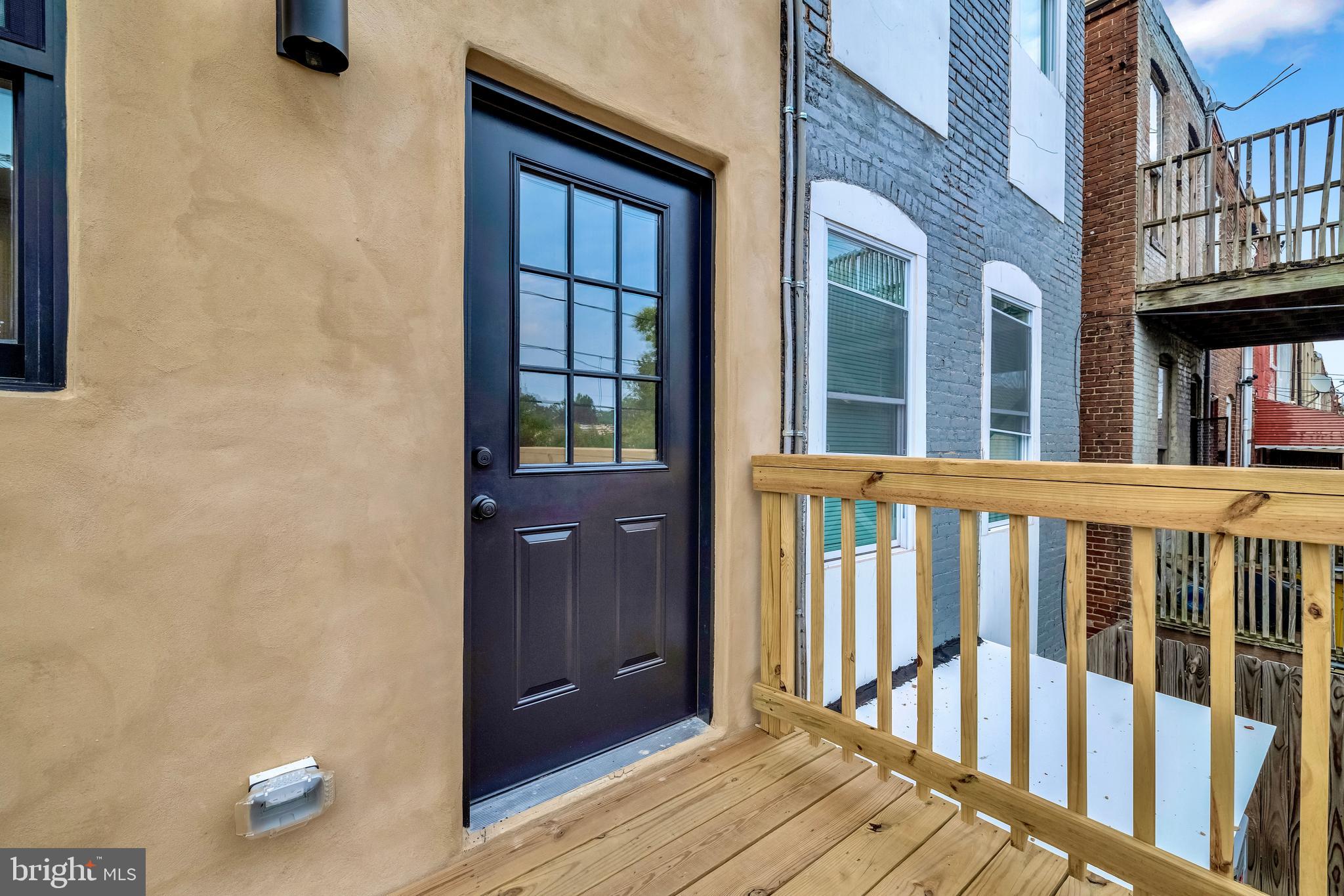 EAST BALTIMORE MIDWAY - Residential