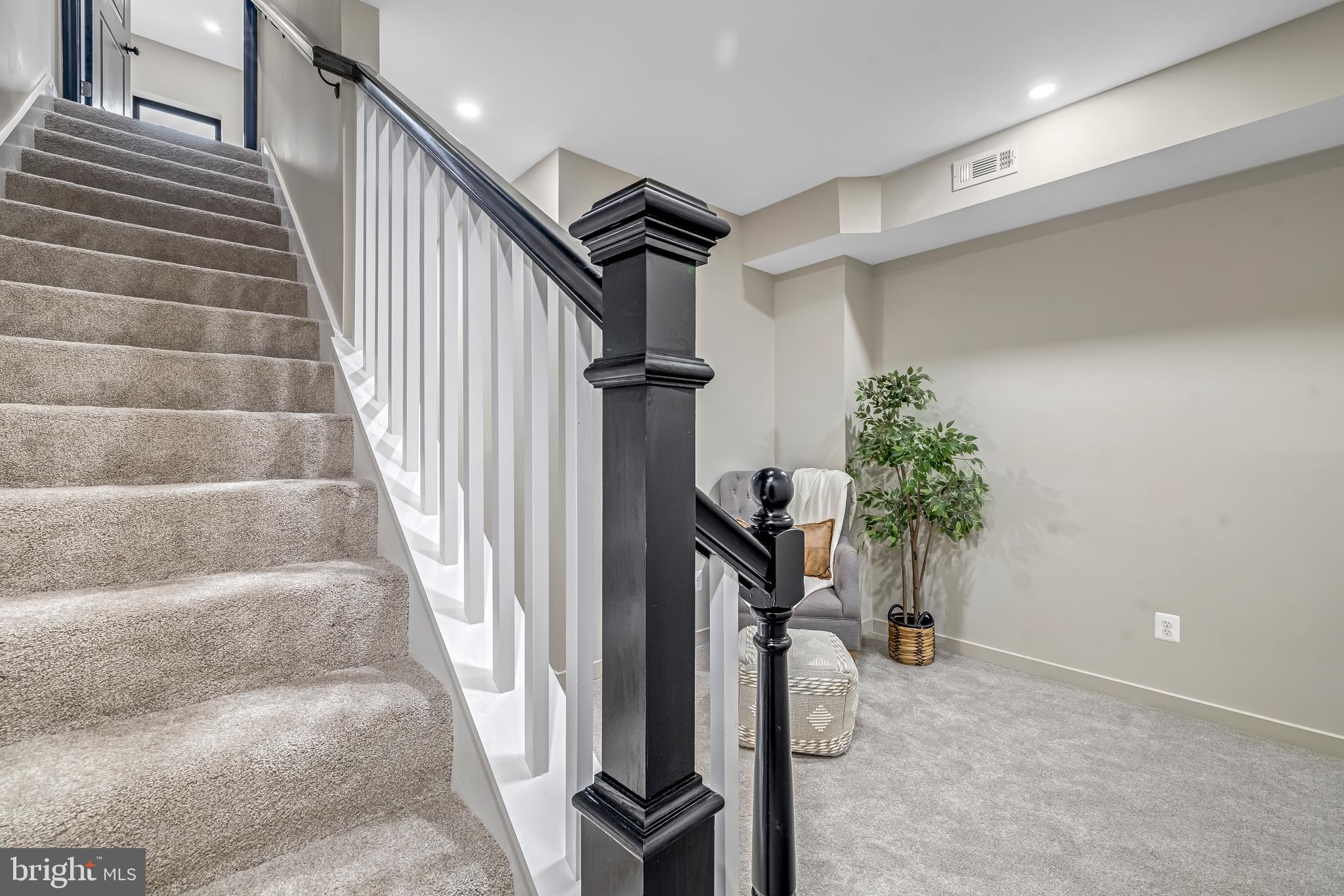 EAST BALTIMORE MIDWAY - Residential