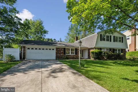2700 Bellmawr Court, Silver Spring, MD MLS: MDMC2157954