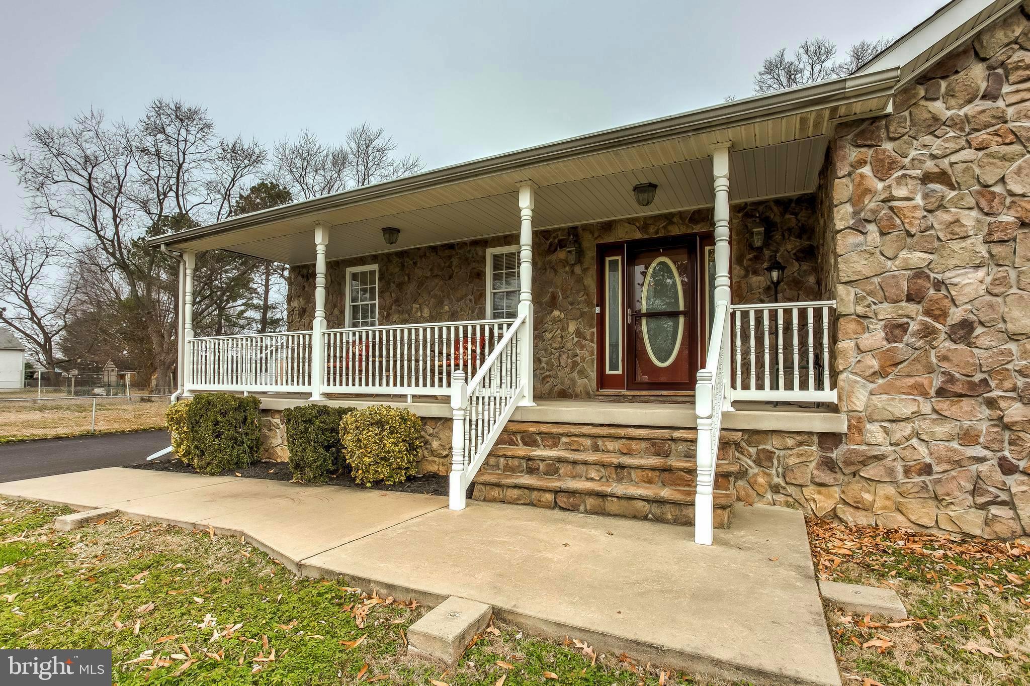 CHESAPEAKE TERRACE - Residential