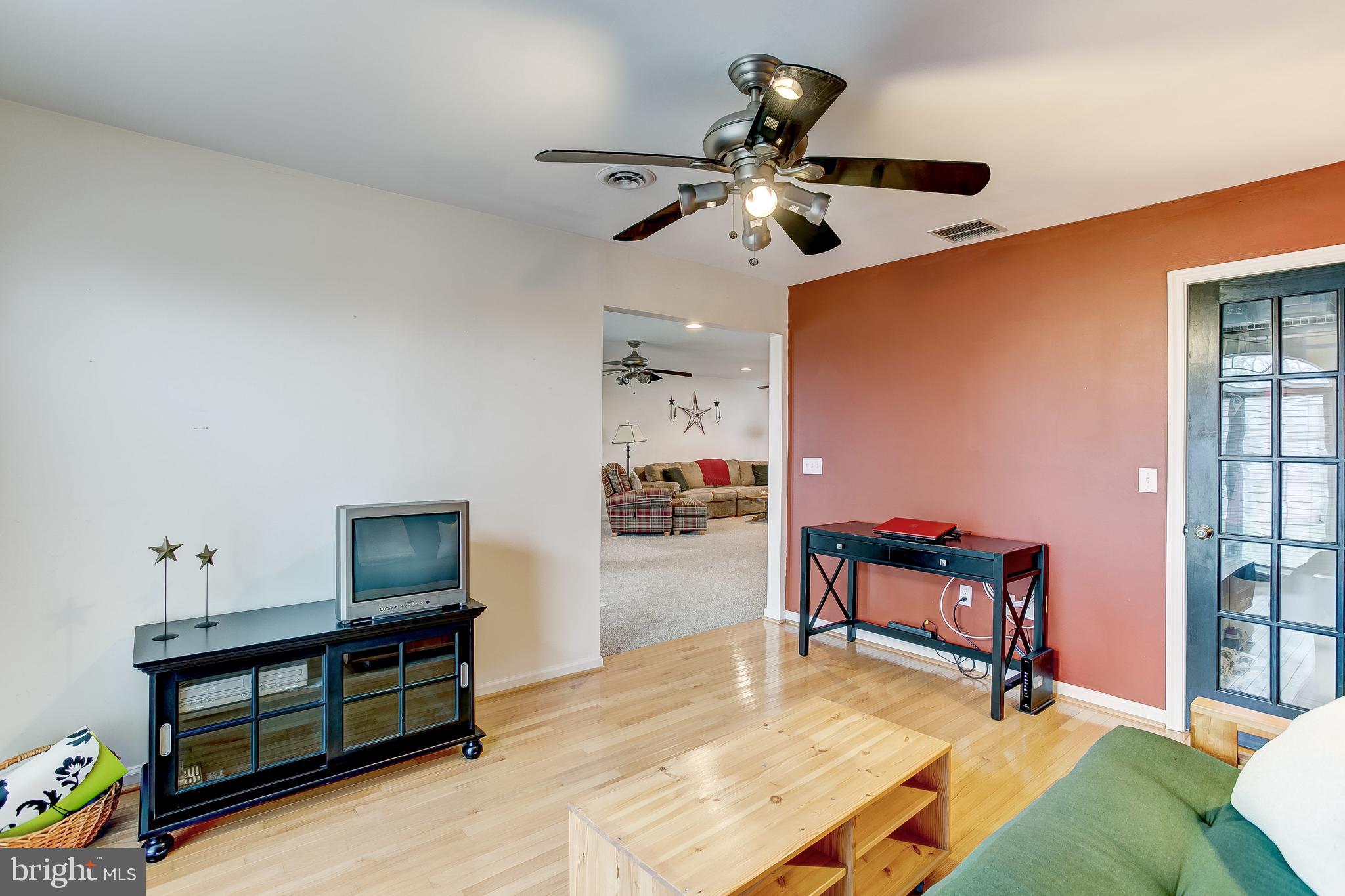 CHESAPEAKE TERRACE - Residential