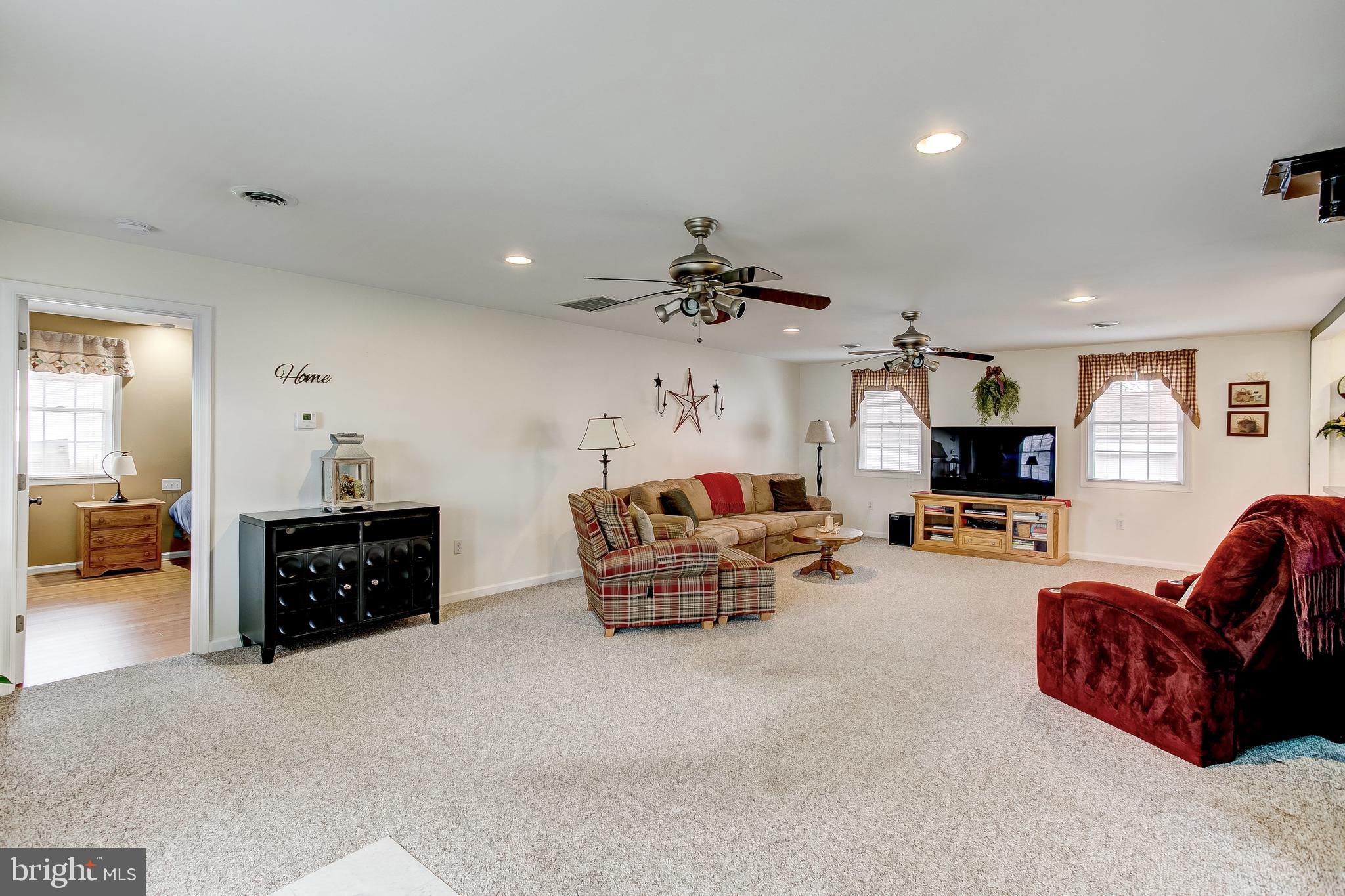 CHESAPEAKE TERRACE - Residential